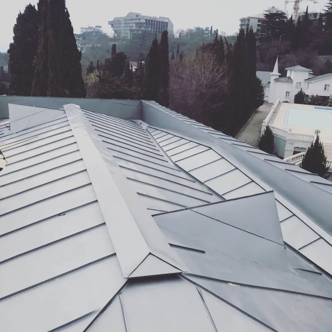 Фальцевая кровля в Крыму